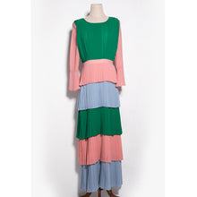 Load image into Gallery viewer, luxury women clothing dress for christmas party color block pleated women ruffle dress round neck elegant winter dress hot sale