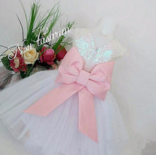 Load image into Gallery viewer, Cute Bling Bling Sequins Baby Girls Birthday Gown Flower Girl Dress for Wedding Christmas Dress with Bow Size 2-16Y