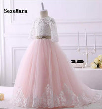 Load image into Gallery viewer, Beautiful Lace Applique Flower Girls Dress with Ribbon Keyhole Back Puffy Tulle First Communion Dress Christmas Gown Any Size
