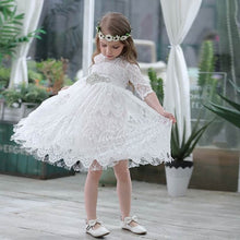 Load image into Gallery viewer, Wholesale Lace Dress for Girls 3/4 Sleeve Princess Dress With Rhinestones Belt Christmas Party Dress Children Clothing E1952